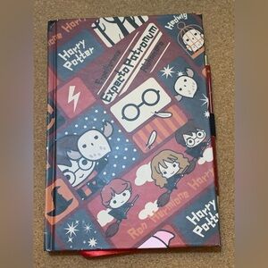 Harry Potter  Hard Cover Journal with Pen. NWOT